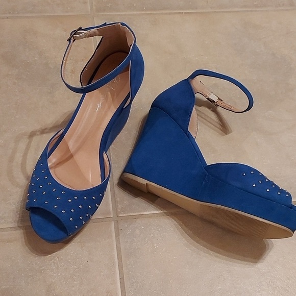 Royal Blue Suede Ankle Strap Platform Wedges with Silver Studs - Picture 1 of 6